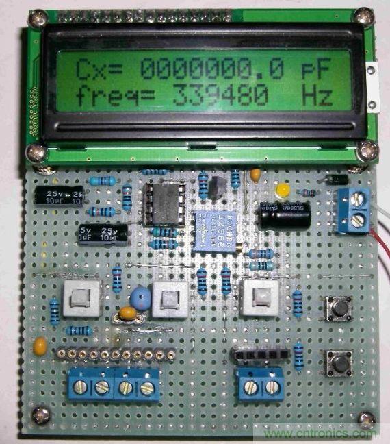 DIY集電容、電感和頻率為一體的測(cè)量?jī)x器