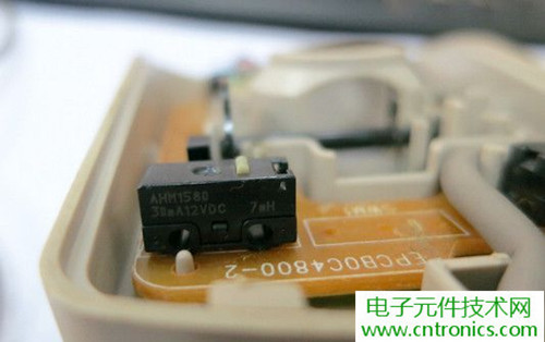 殿堂級機械鼠標拆解：嘆精致做工！