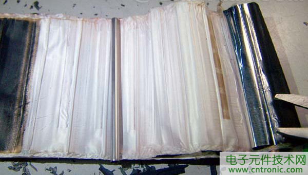 筆記本電池拆解，探秘電池內部結構