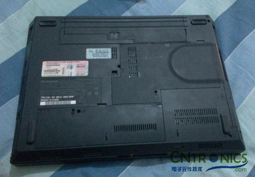 創意DIY：將筆記本大卸八塊做成臺式機！