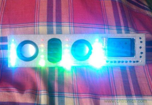 組裝，調試，安裝吸音棉