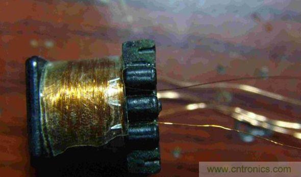 DIY單管自激，領(lǐng)略高壓電火花風(fēng)采