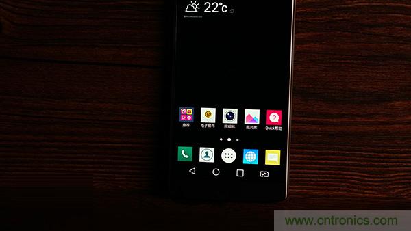 業界良心 LG V10 評測:剛毅、冷峻，不失人性化