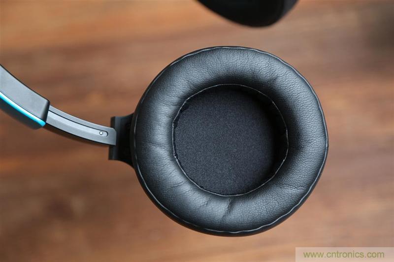 頭條哥的夢(mèng)想之作！FIIL耳機(jī)能讓汪峰上頭條否？