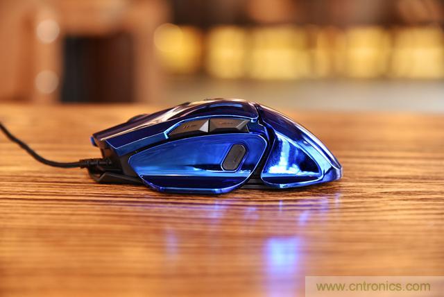 左手寫愛，右手寫他&mdash;&mdash;從此鍵盤鼠標不分家！