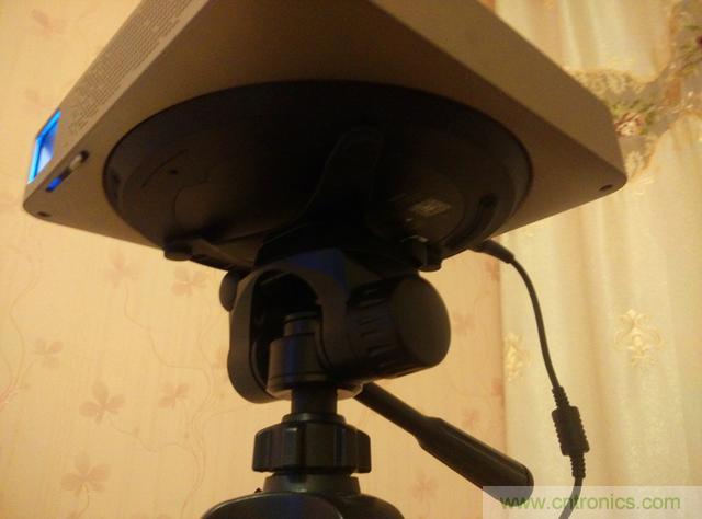 無屏電視時代已然來臨，客廳你做好準備了嗎？