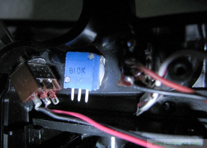 無人機 DIY 制作全過程，酷得不要不要的！