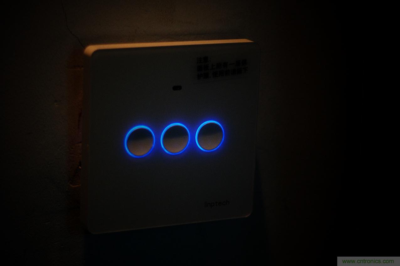 星球大戰(zhàn)原力釋放，無(wú)線控制易如反掌