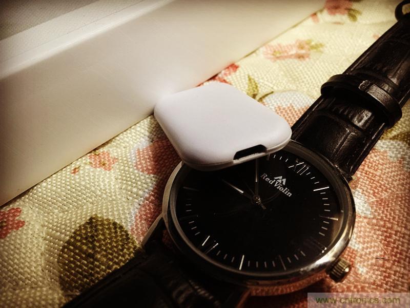 &ldquo;雙享號&rdquo;讓 iPhone 實現(xiàn)雙卡雙待，So easy！