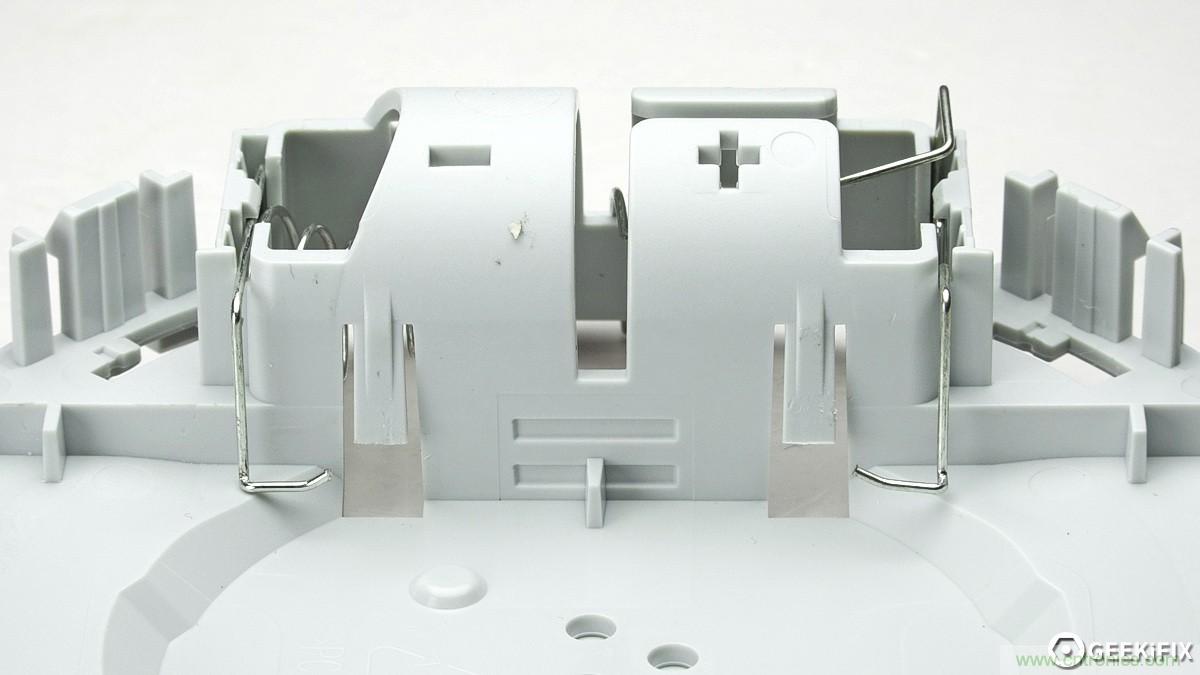 小米煙霧報警器拆解：一顆電池可用五年是如何做到的？