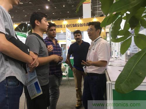 2018物博會：我愛方案網展區人氣高漲，吸引央企和地方官員高度關注