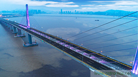 十大極限挑戰：港珠澳大橋照明工程煉成記